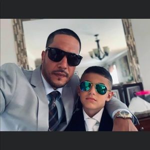 Meet your Posher, Johnny